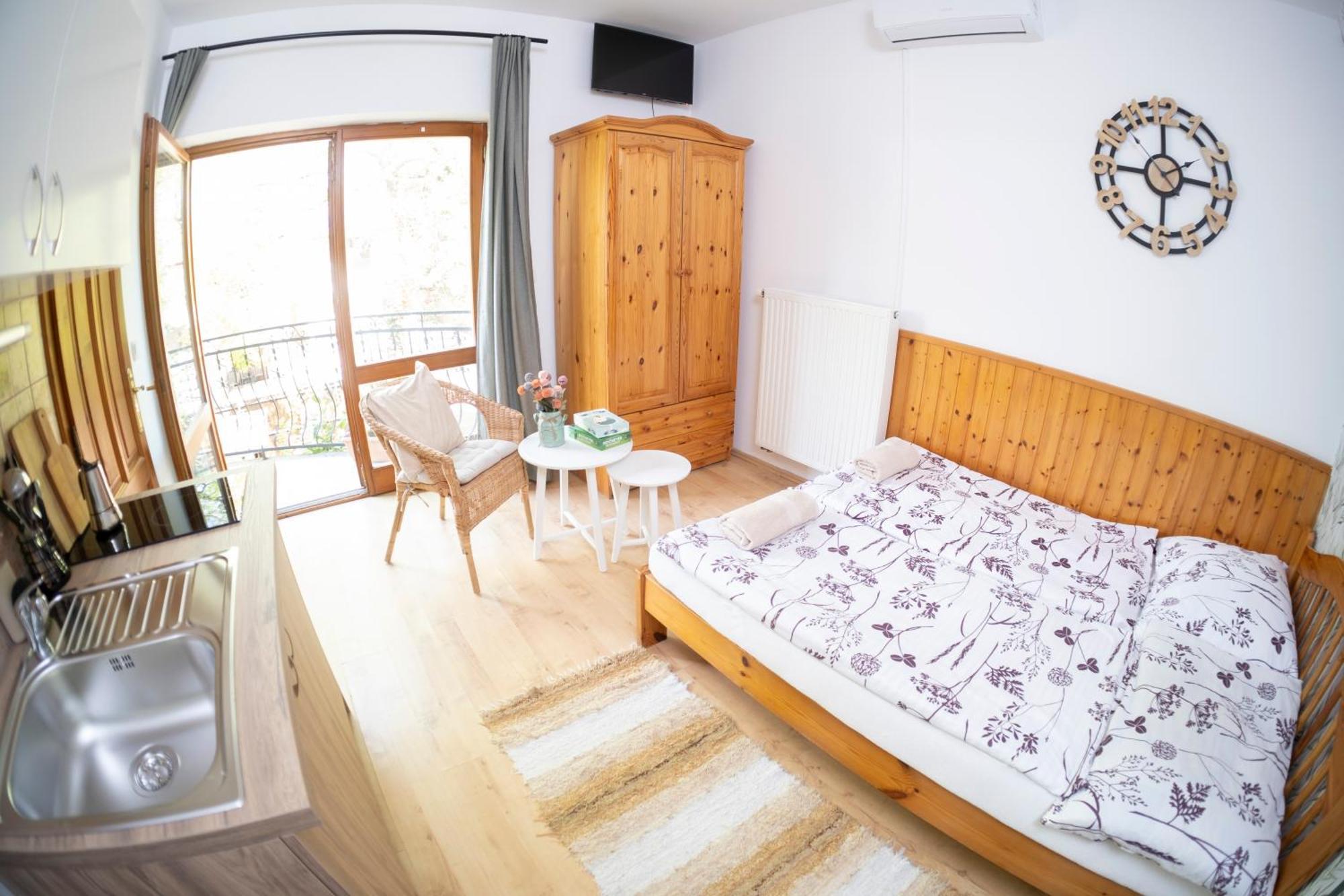Vicze Apartmanhaz 시오포크 외부 사진